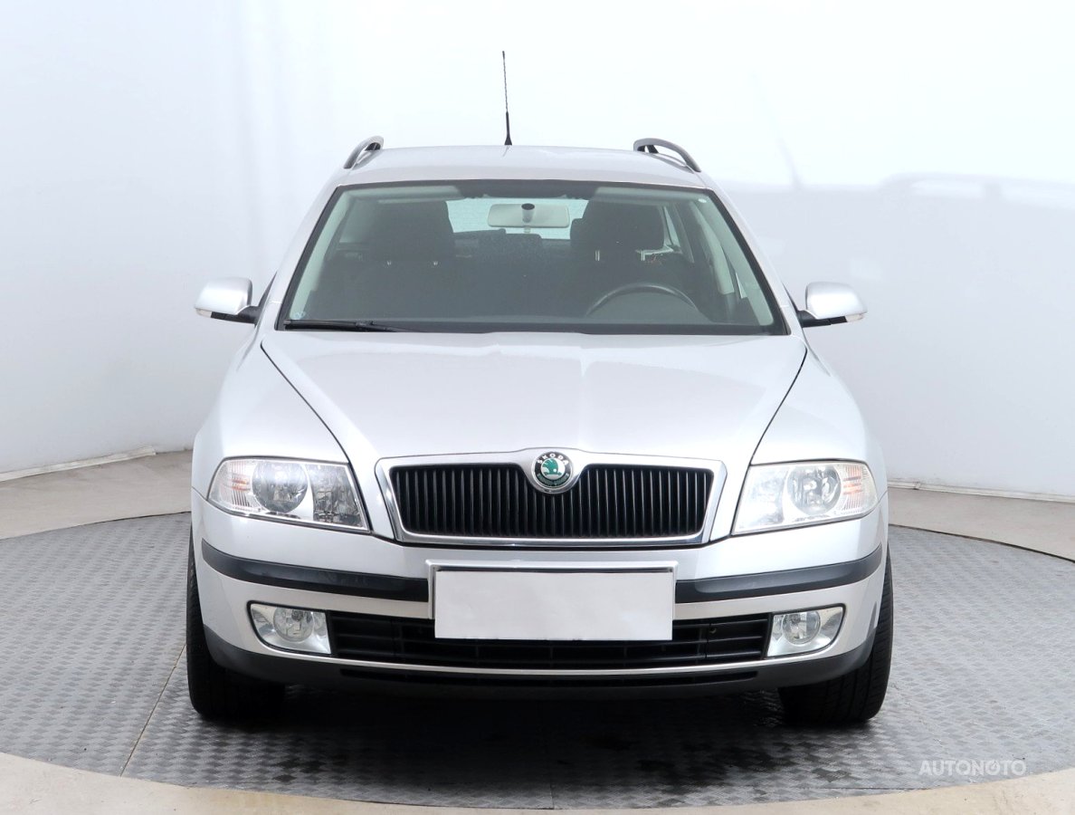 Škoda Octavia, 2007 - pohled č. 2