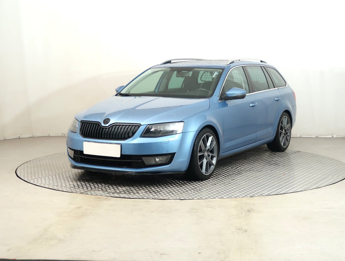 Škoda Octavia, 2015 - pohled č. 3