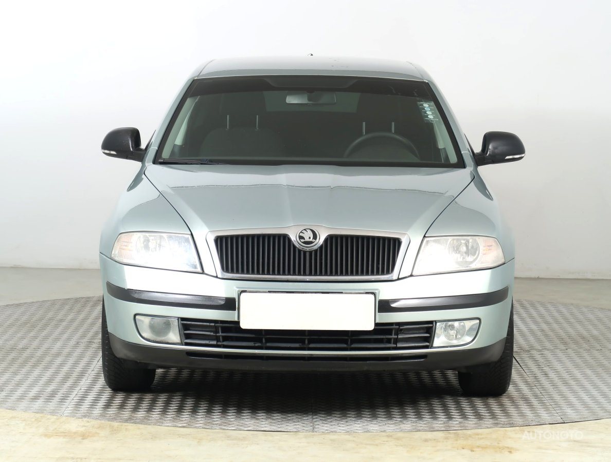 Škoda Octavia, 2011 - pohled č. 2