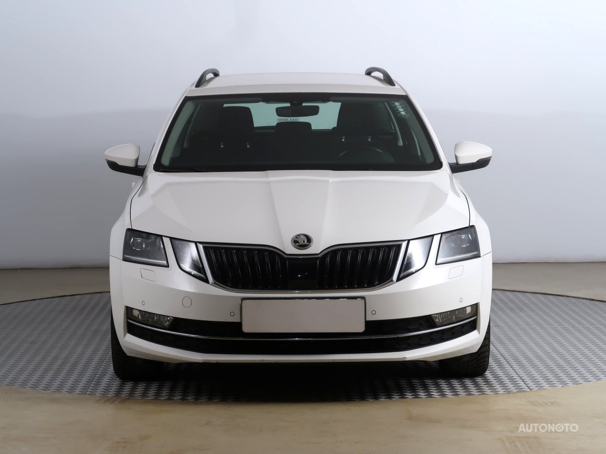 Škoda Octavia, 2017 - pohled č. 2