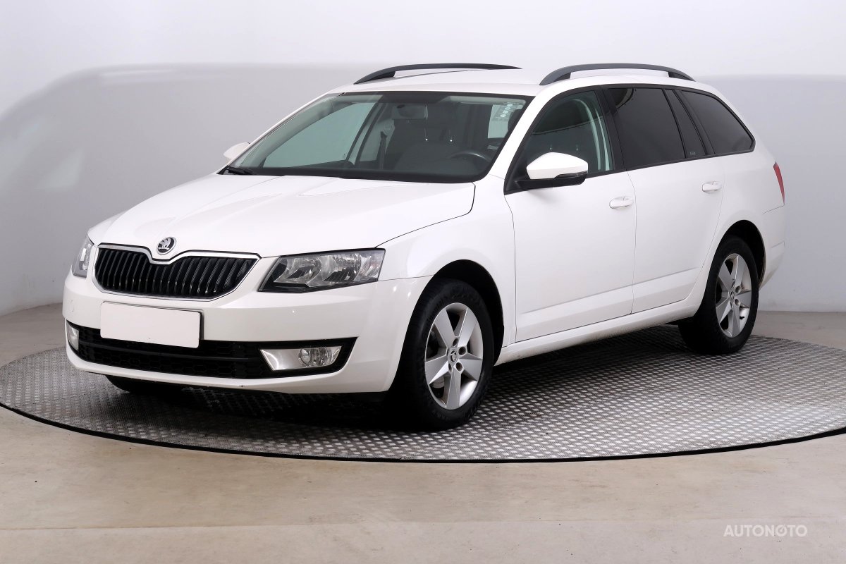Škoda Octavia, 2015 - pohled č. 3