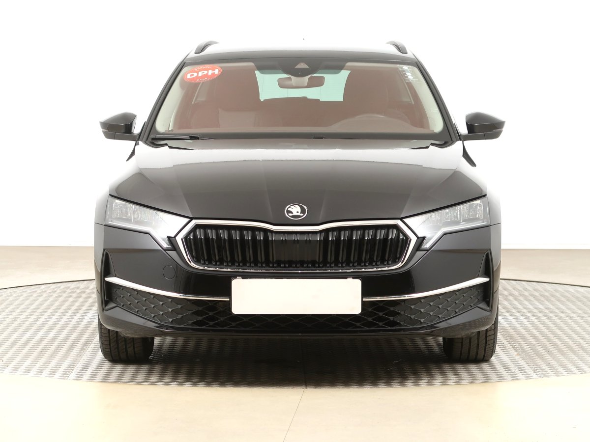 Škoda Octavia, 2024 - pohled č. 2