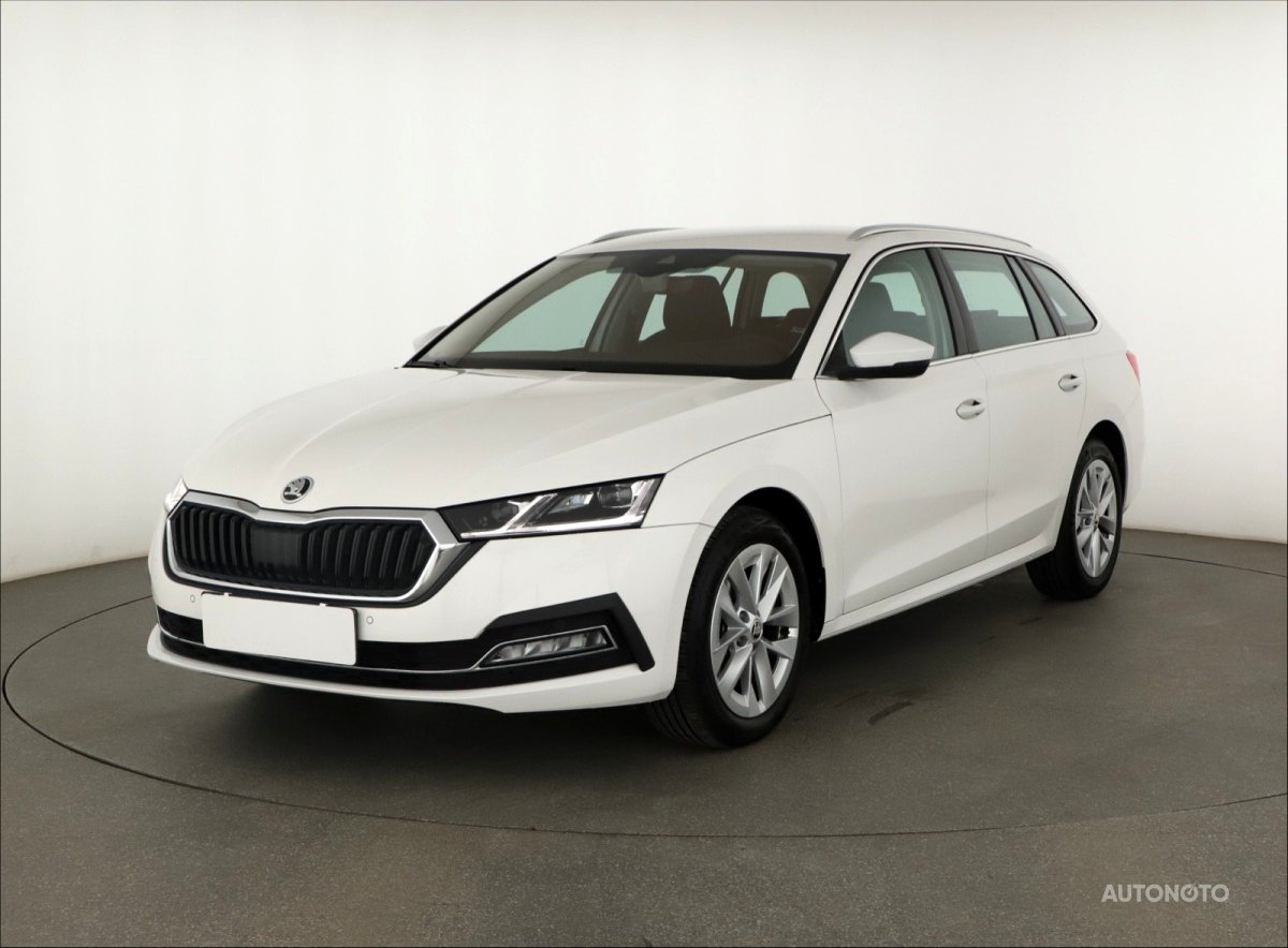 Škoda Octavia, 2023 - pohled č. 3