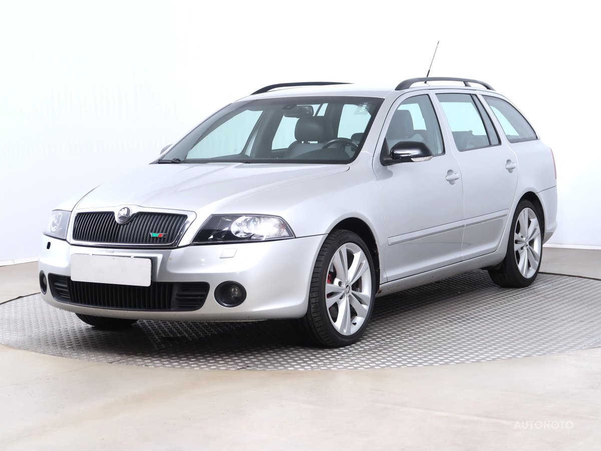 Škoda Octavia, 2006 - pohled č. 3