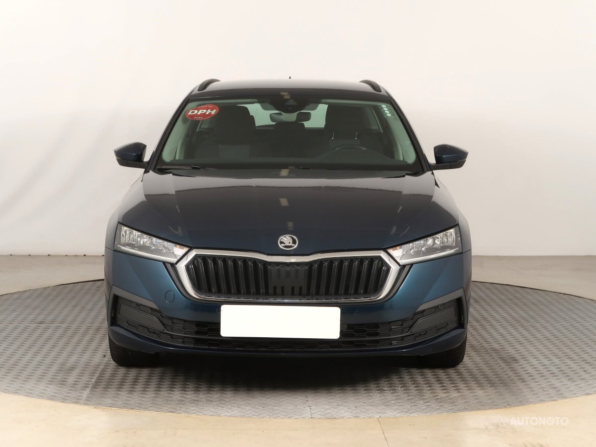 Škoda Octavia, 2022 - pohled č. 2