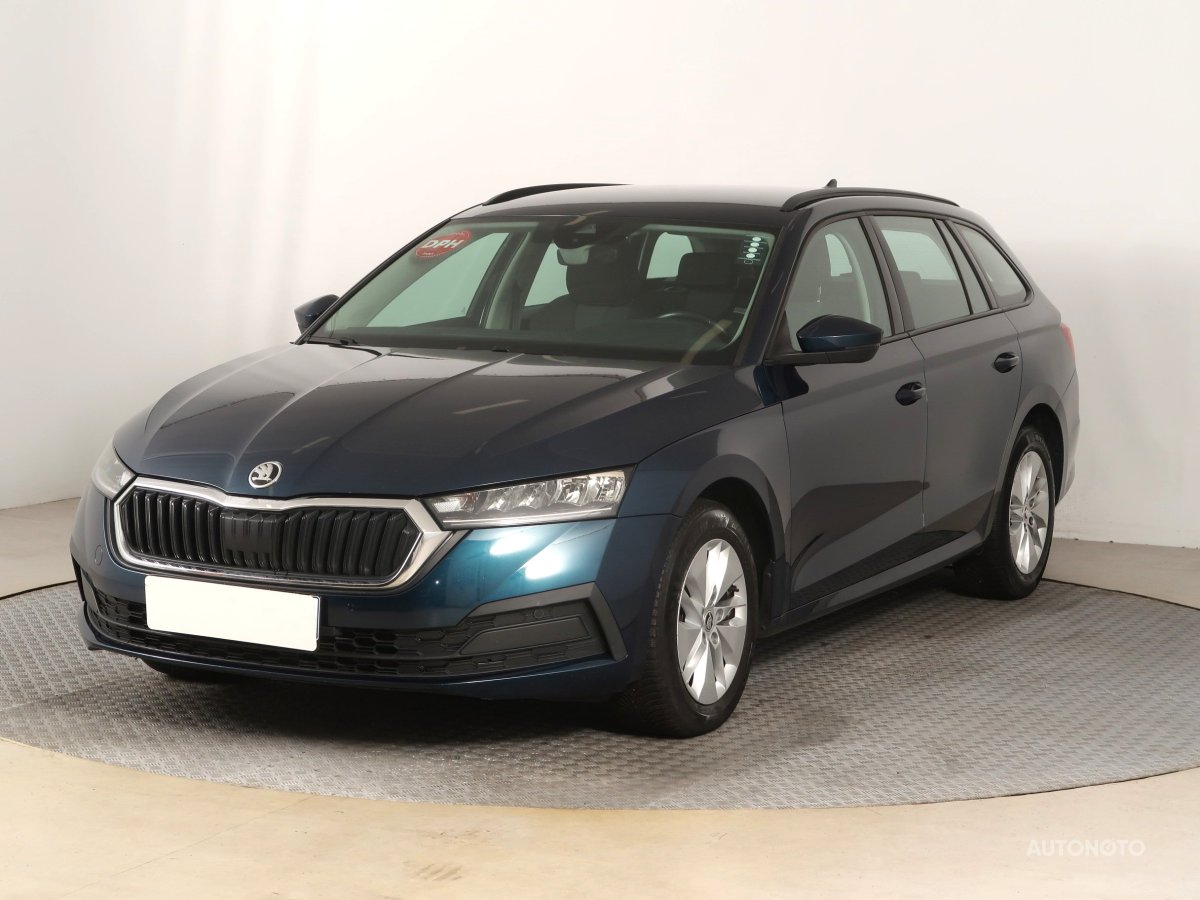Škoda Octavia, 2022 - pohled č. 3