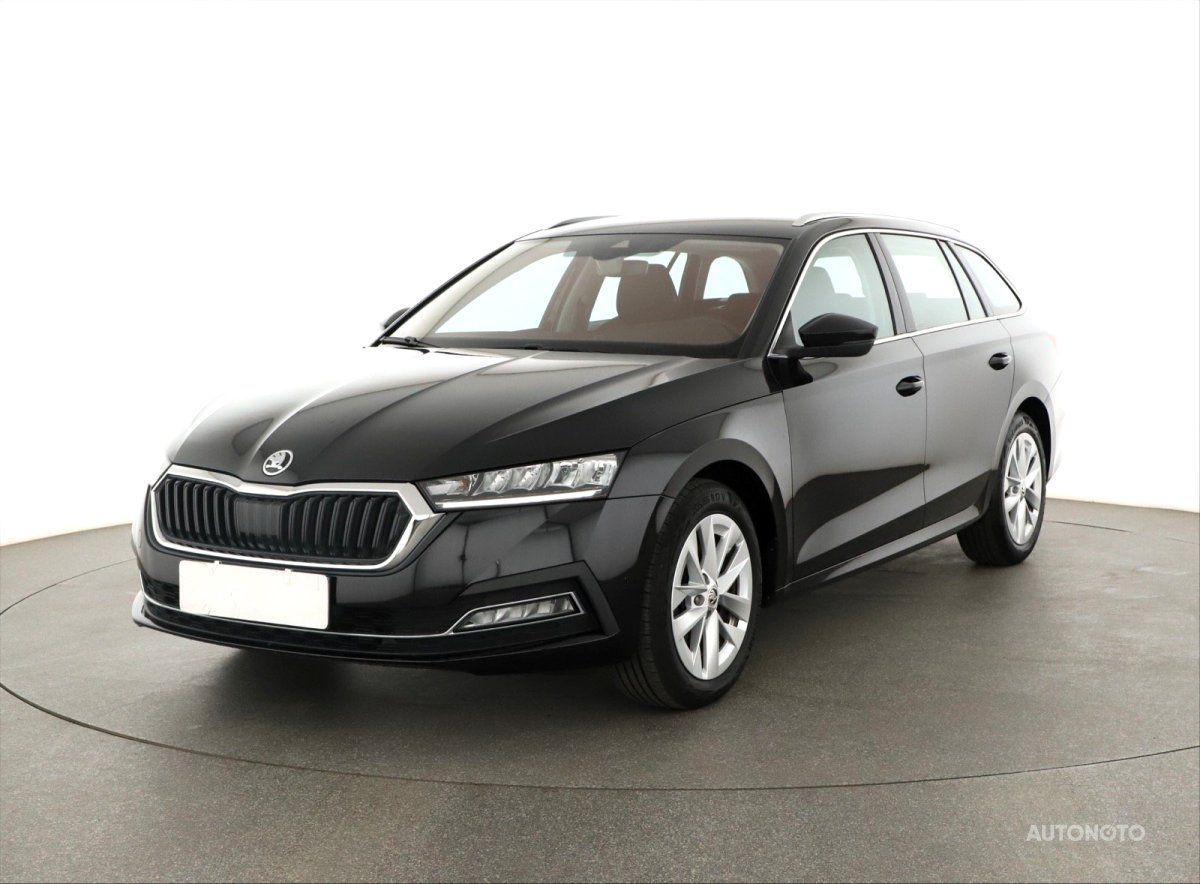 Škoda Octavia, 2020 - pohled č. 3