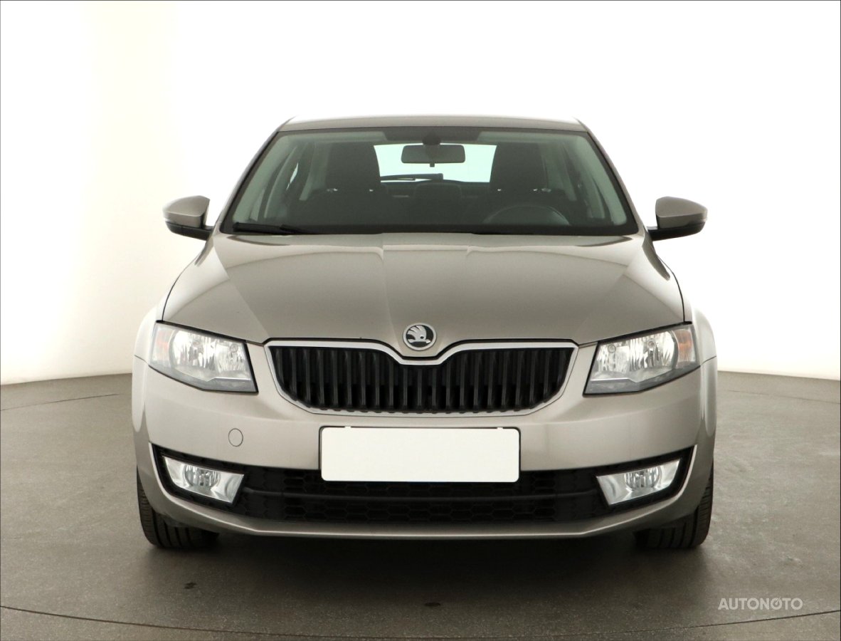 Škoda Octavia, 2013 - pohled č. 2