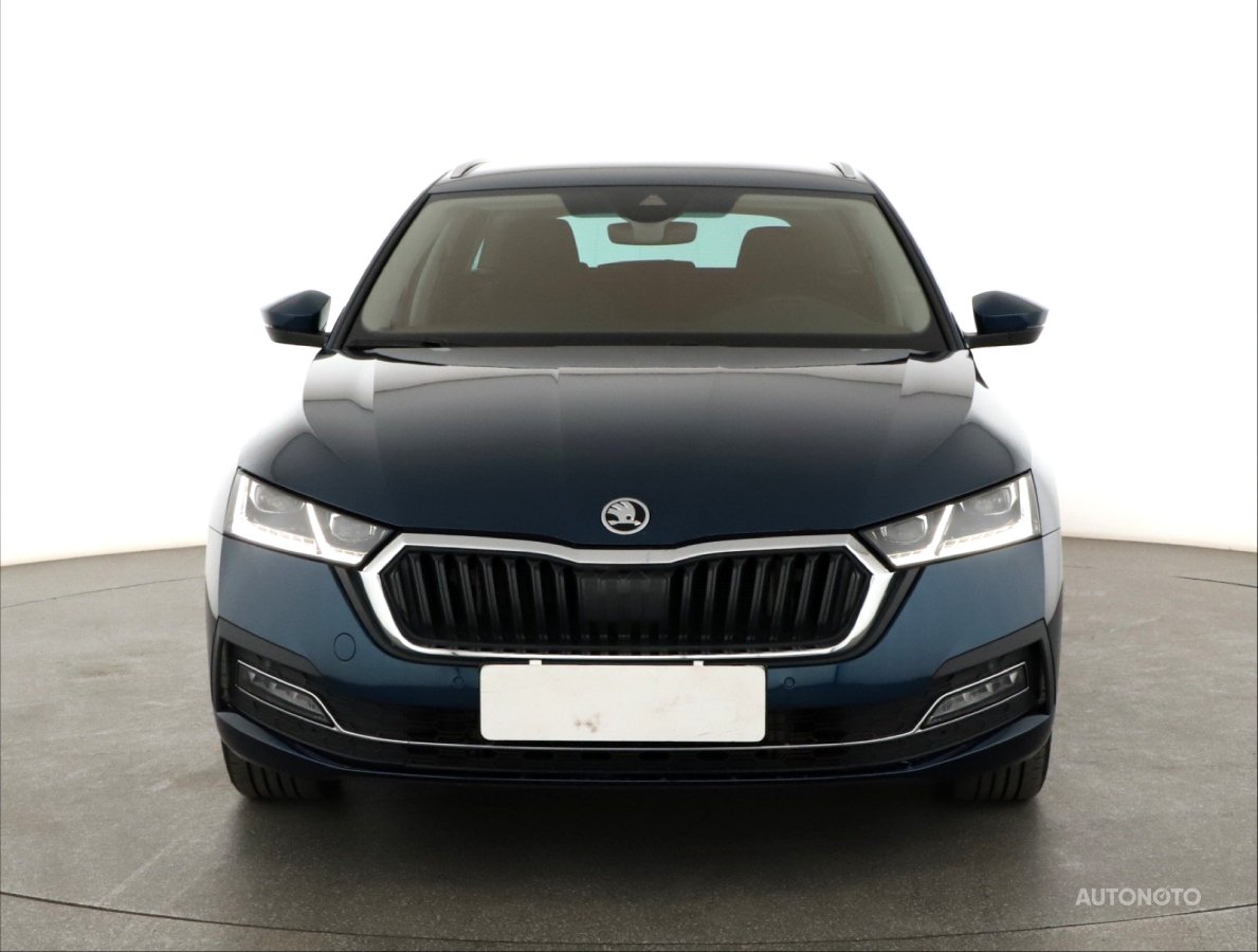 Škoda Octavia, 2022 - pohled č. 2