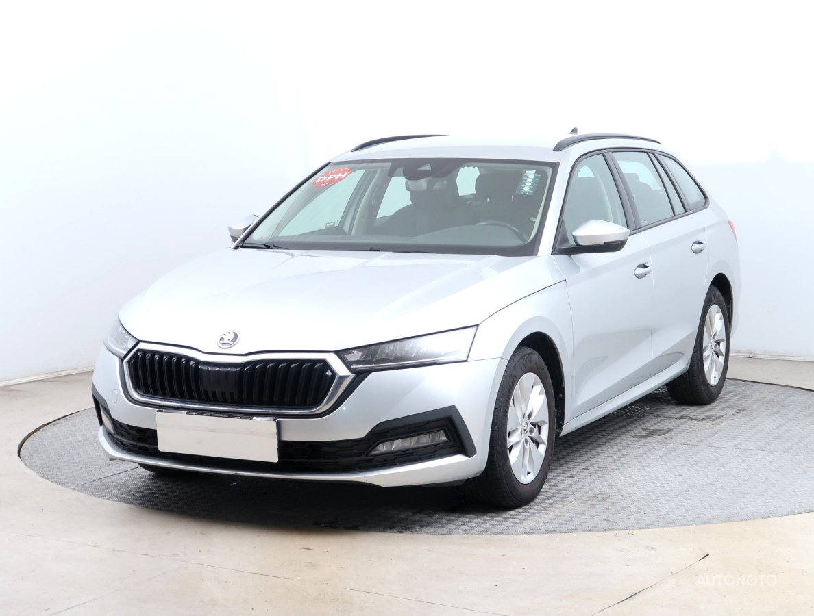 Škoda Octavia, 2021 - pohled č. 3