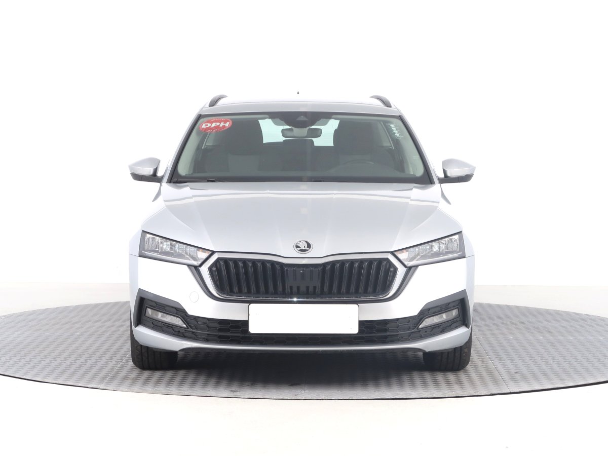 Škoda Octavia, 2021 - pohled č. 2