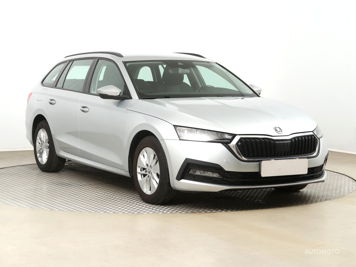 Škoda Octavia, 2021 - celkový pohled