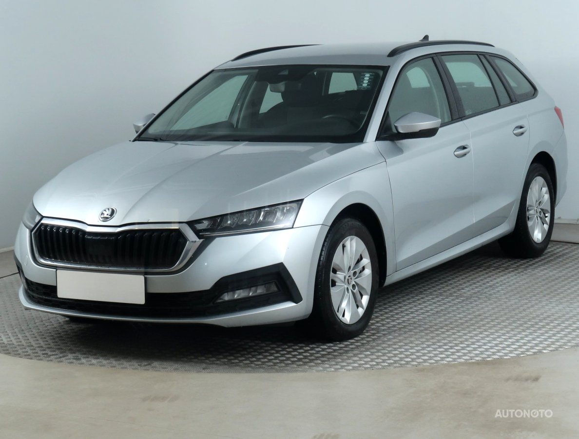 Škoda Octavia, 2021 - pohled č. 3
