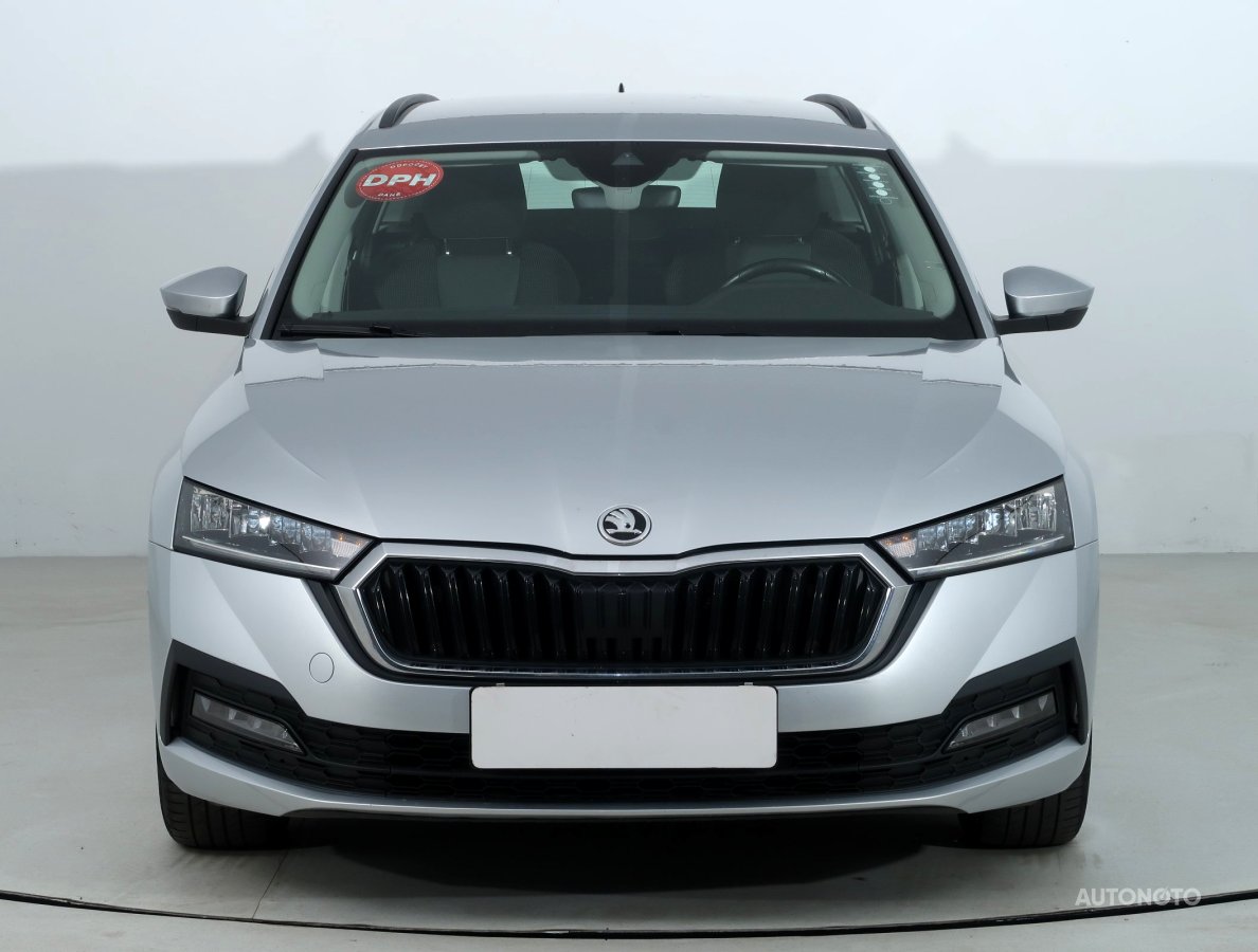 Škoda Octavia, 2021 - pohled č. 2