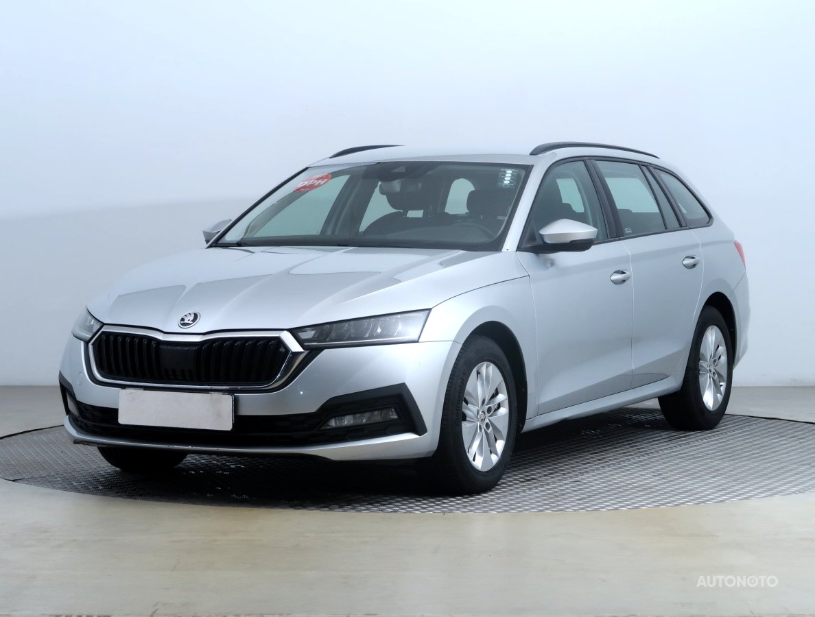 Škoda Octavia, 2021 - pohled č. 3
