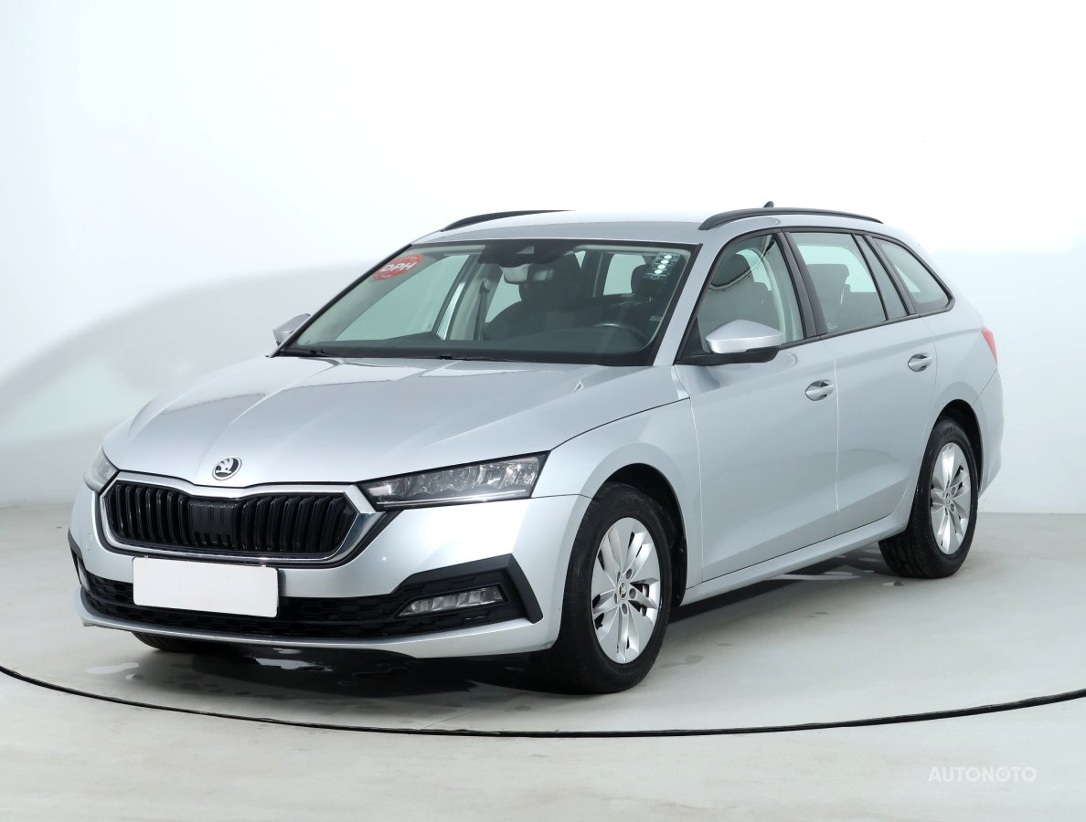 Škoda Octavia, 2021 - pohled č. 3