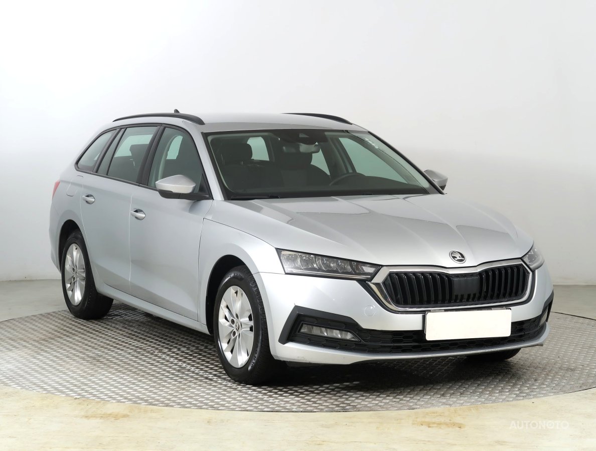 Škoda Octavia, 2022 - celkový pohled