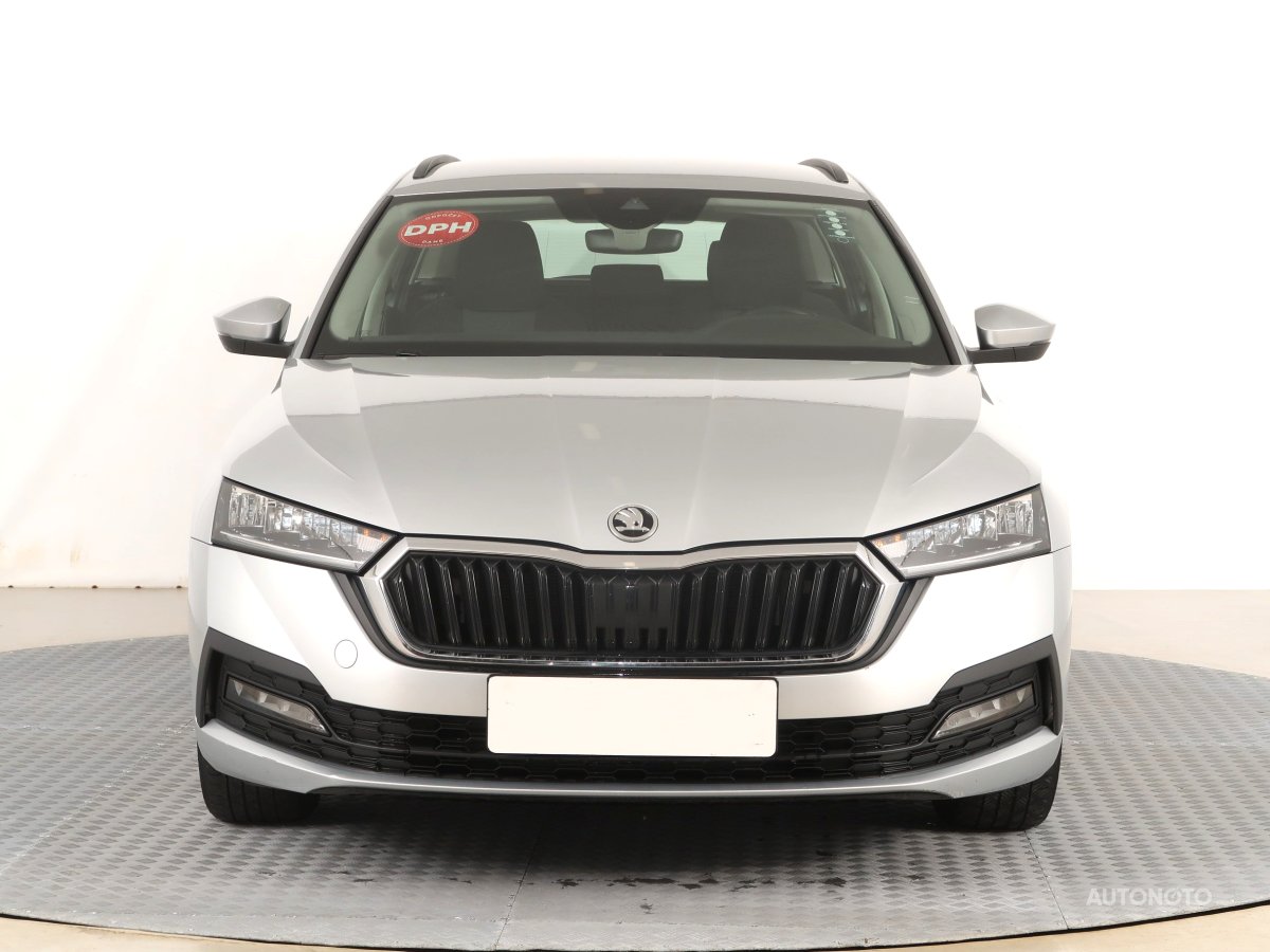 Škoda Octavia, 2021 - pohled č. 2