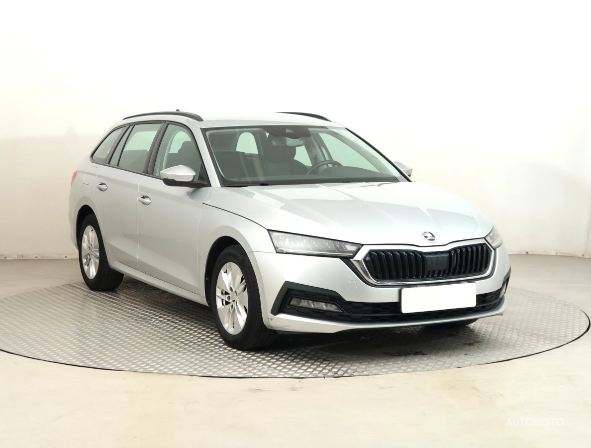 Škoda Octavia, 2021 - celkový pohled