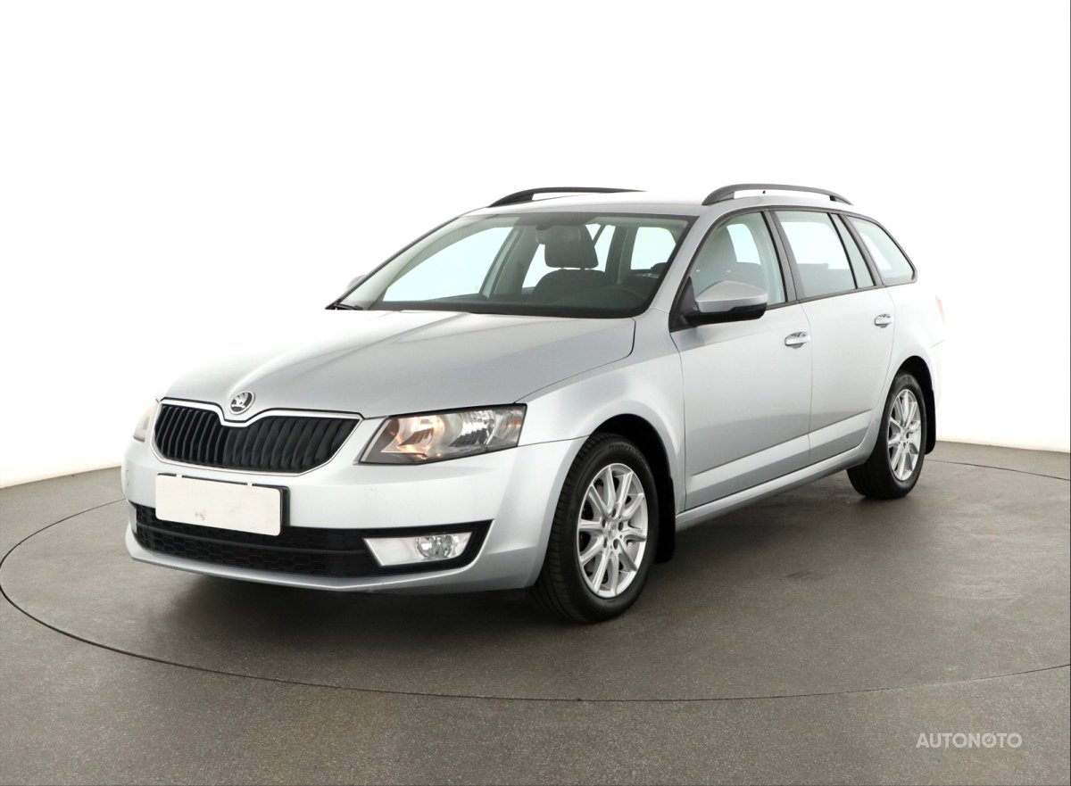 Škoda Octavia, 2013 - pohled č. 3