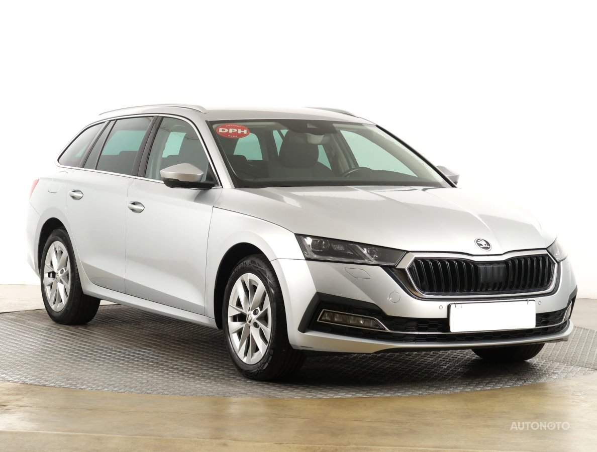 Škoda Octavia, 2020 - celkový pohled