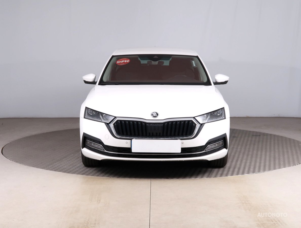 Škoda Octavia, 2022 - pohled č. 2