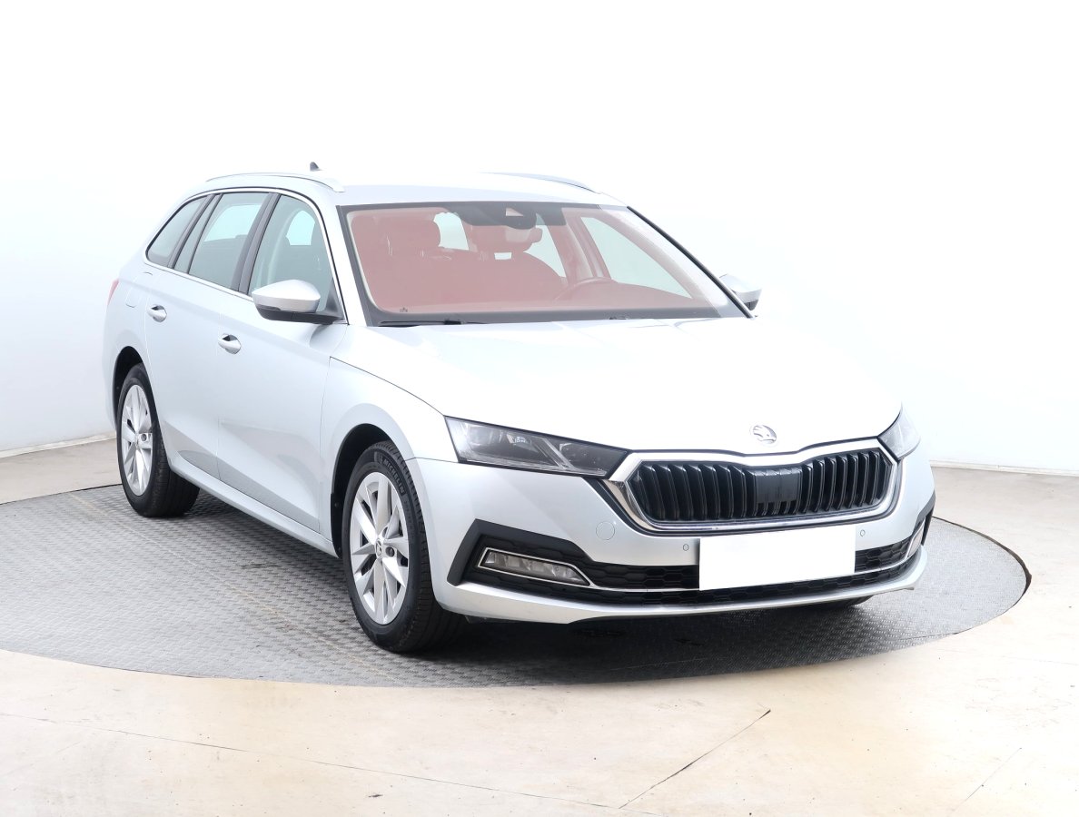 Škoda Octavia, 2022 - celkový pohled