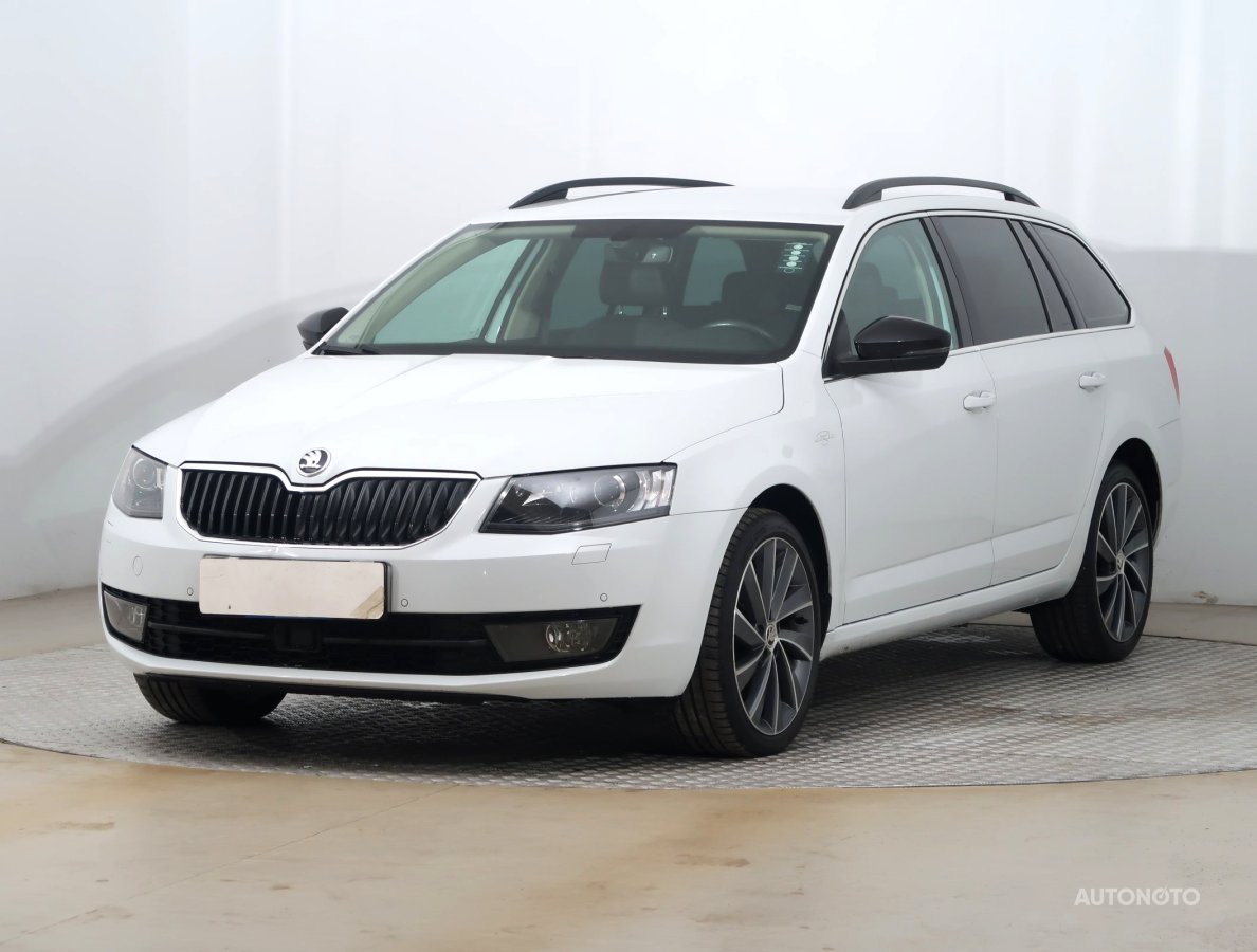Škoda Octavia, 2017 - pohled č. 3