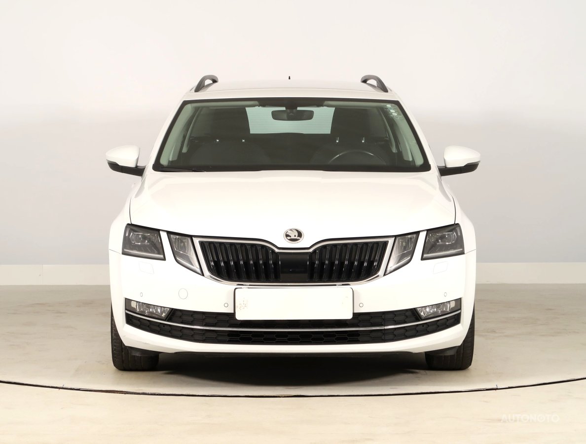 Škoda Octavia, 2020 - pohled č. 2
