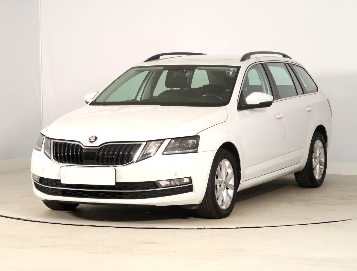 Škoda Octavia, 2020 - pohled č. 3