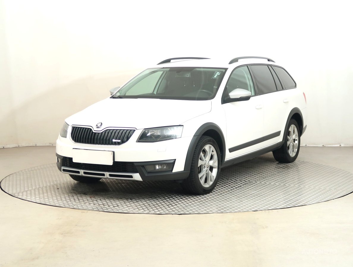 Škoda Octavia, 2015 - pohled č. 3