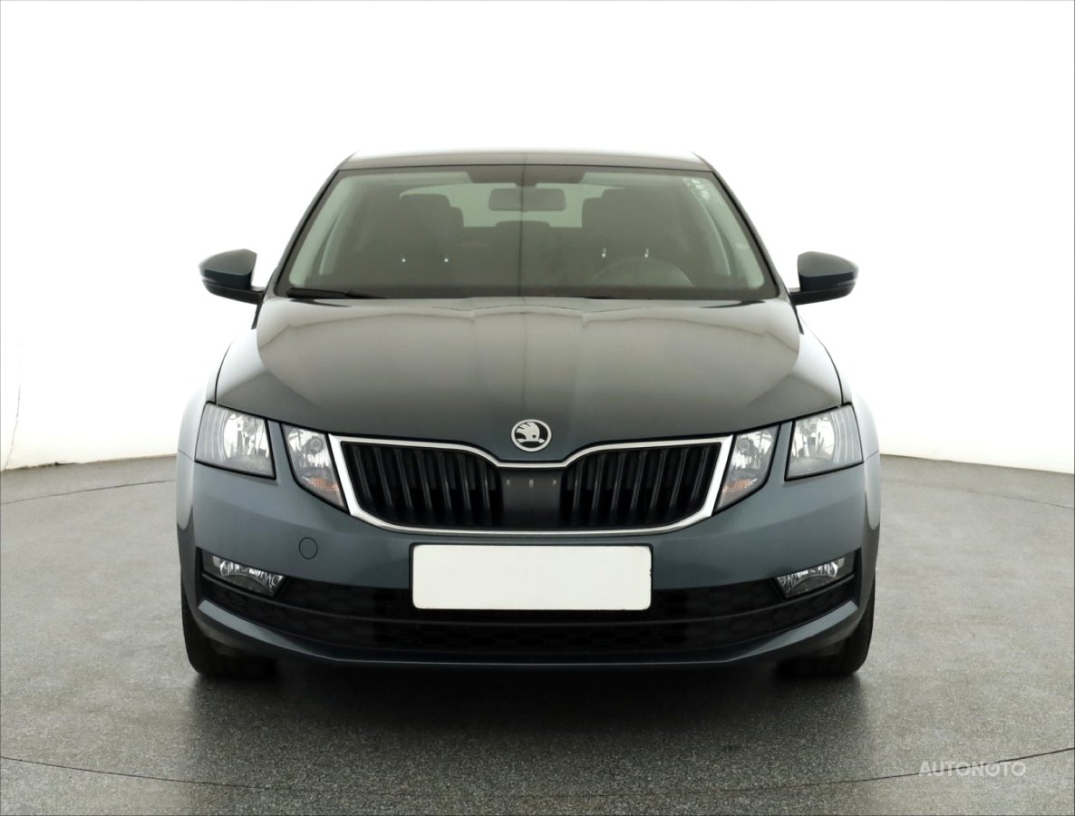 Škoda Octavia, 2020 - pohled č. 2