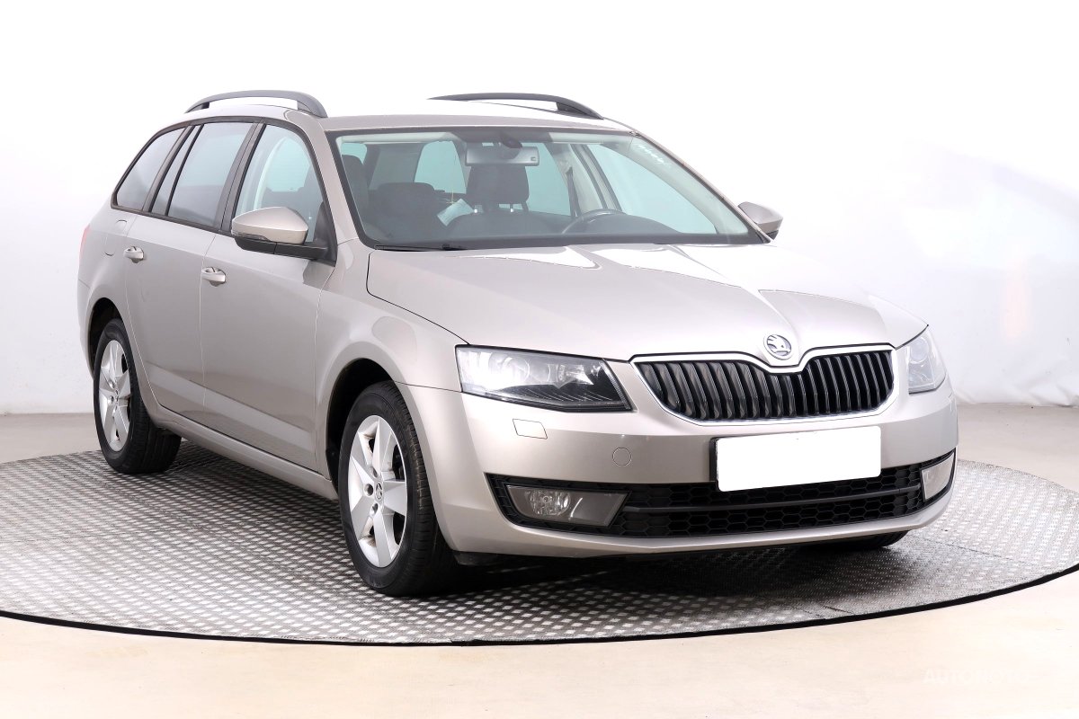 Škoda Octavia, 2015 - celkový pohled