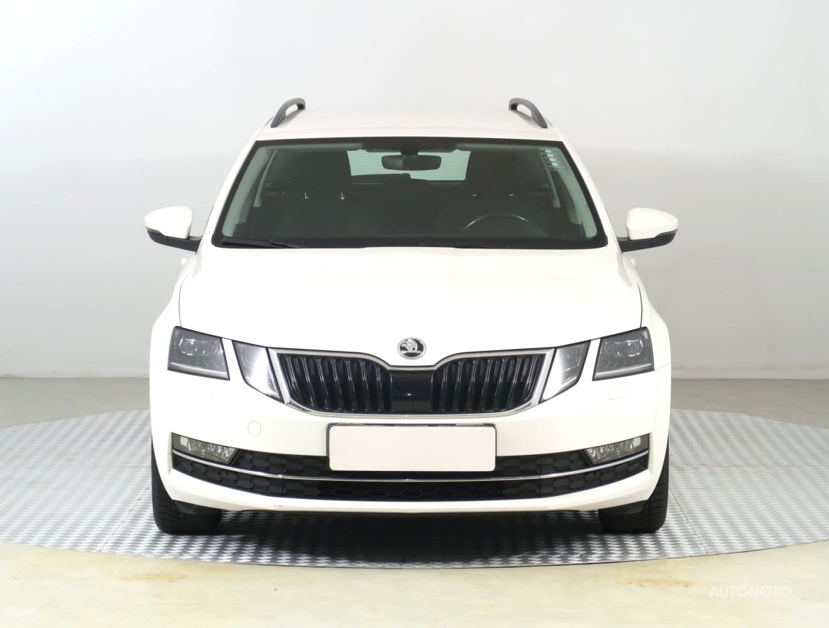 Škoda Octavia, 2018 - pohled č. 2