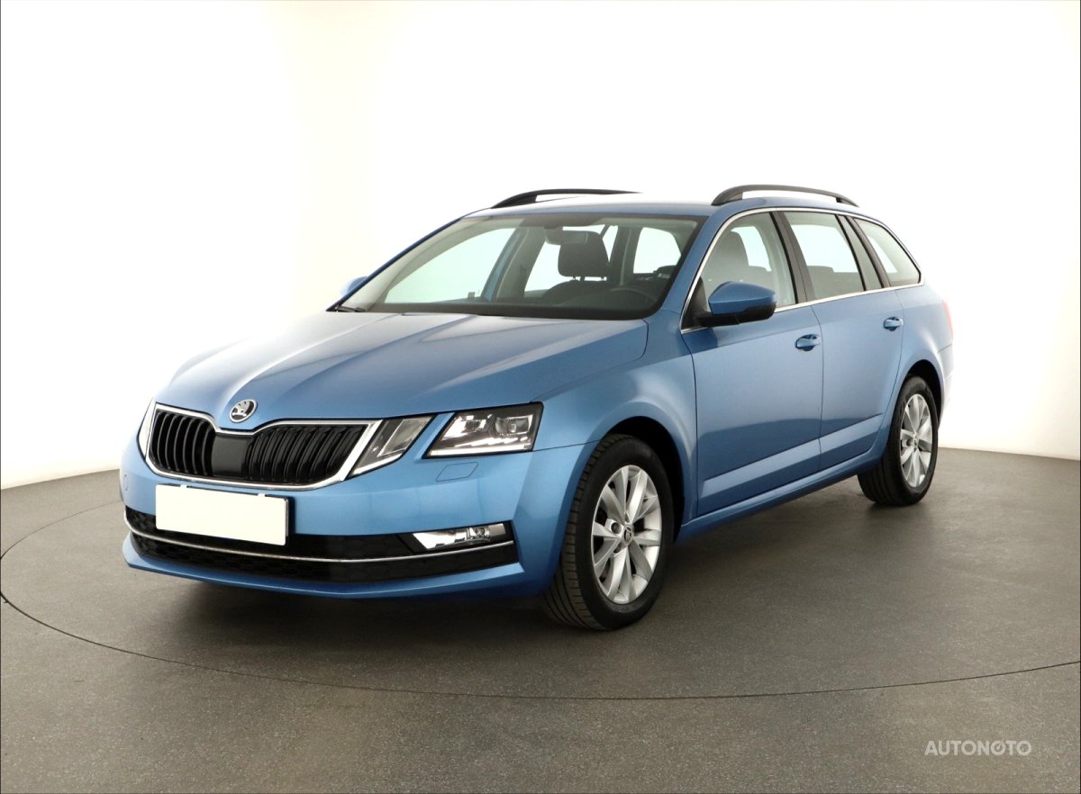 Škoda Octavia, 2018 - pohled č. 3