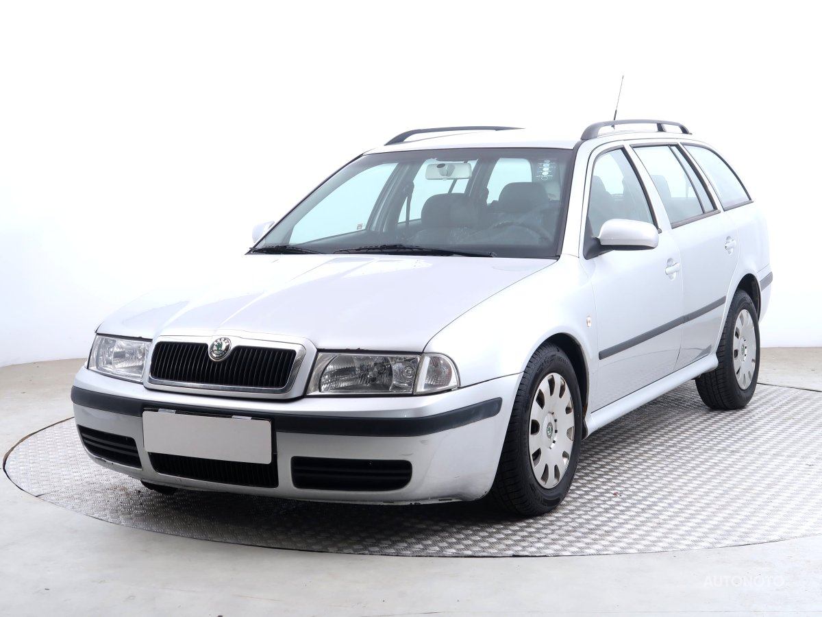 Škoda Octavia, 2009 - pohled č. 3