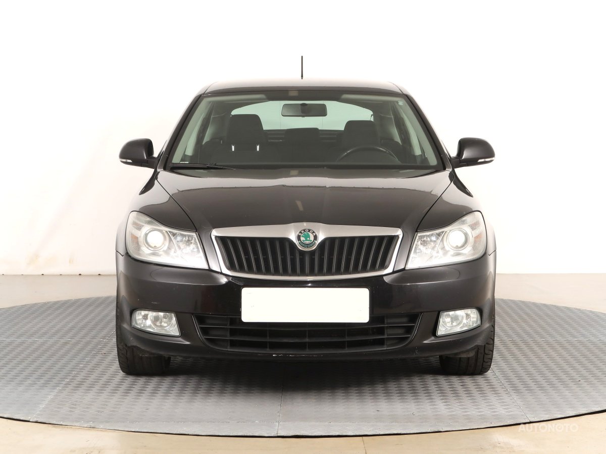 Škoda Octavia, 2012 - pohled č. 2