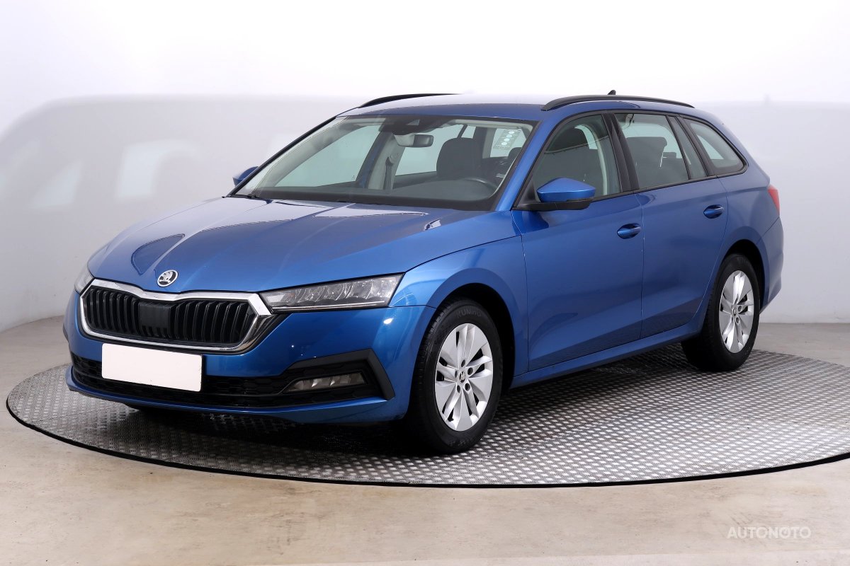 Škoda Octavia, 2022 - pohled č. 3