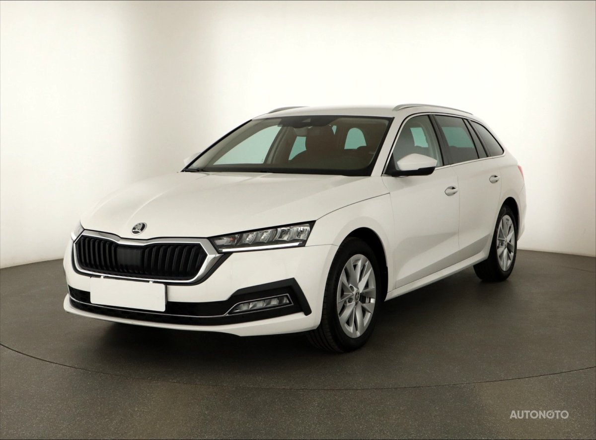 Škoda Octavia, 2022 - pohled č. 3