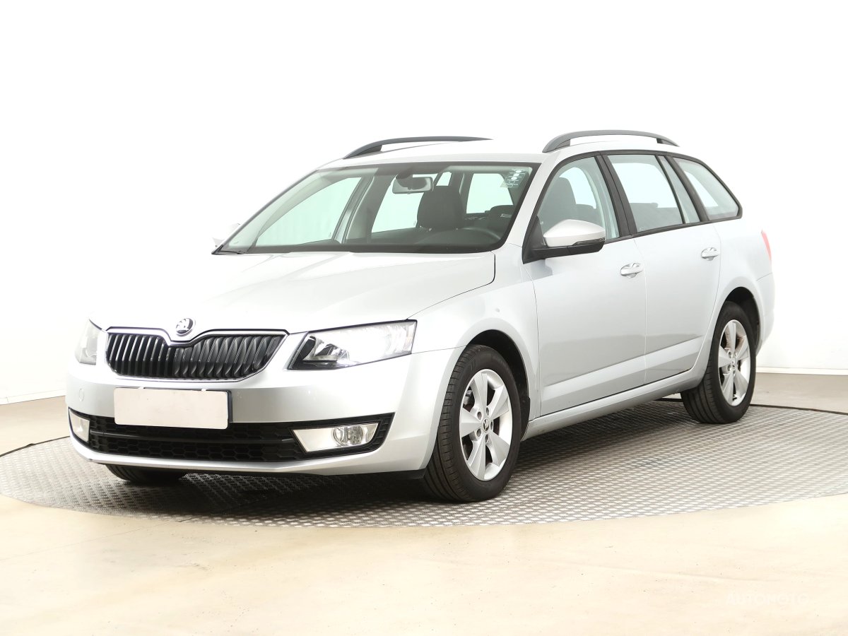 Škoda Octavia, 2015 - pohled č. 3