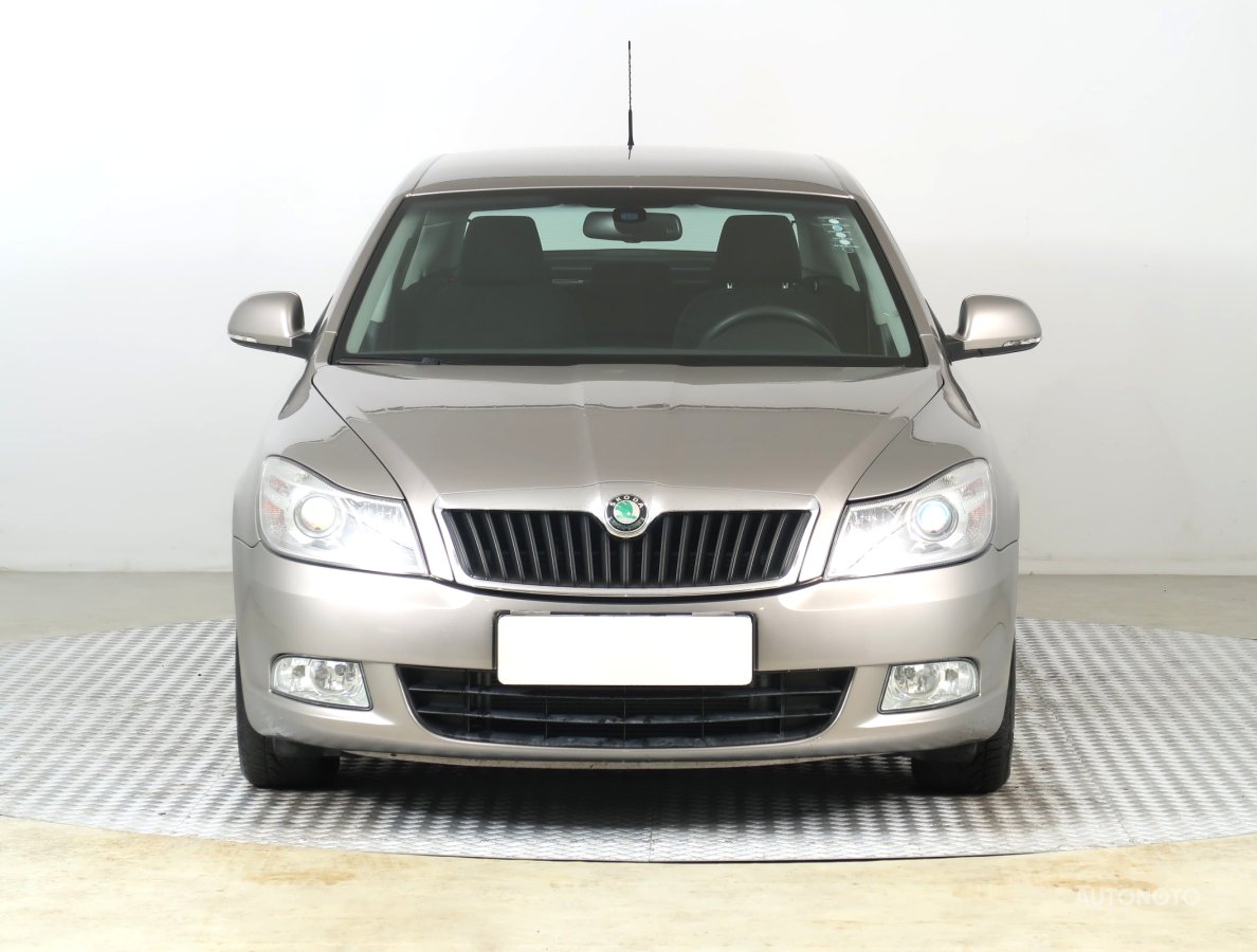 Škoda Octavia, 2008 - pohled č. 2