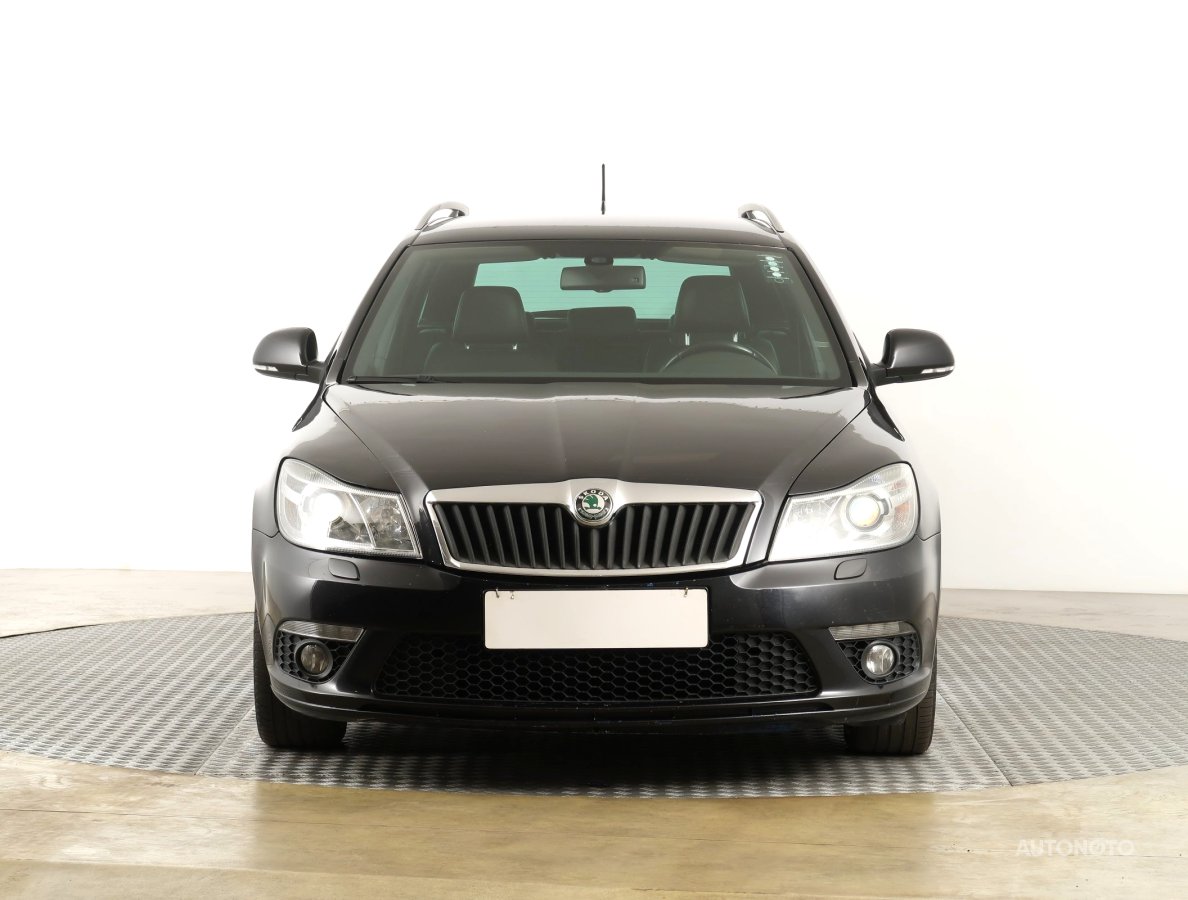 Škoda Octavia, 2012 - pohled č. 2