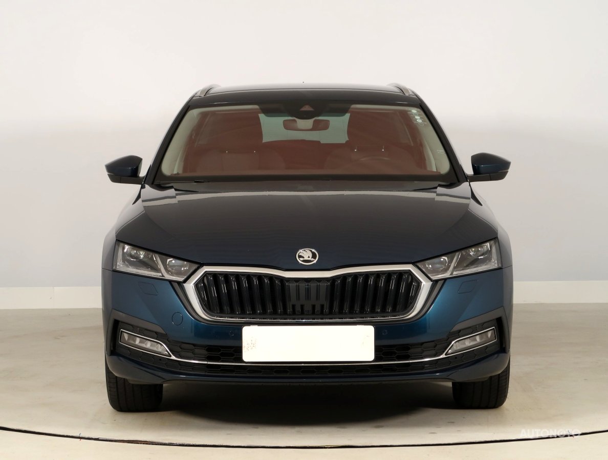 Škoda Octavia, 2020 - pohled č. 2