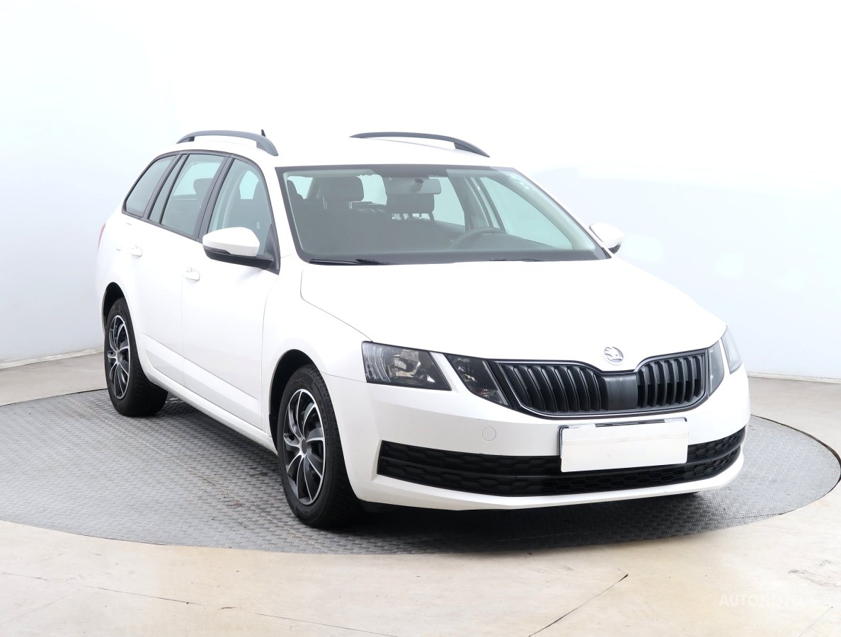 Škoda Octavia, 2019 - celkový pohled