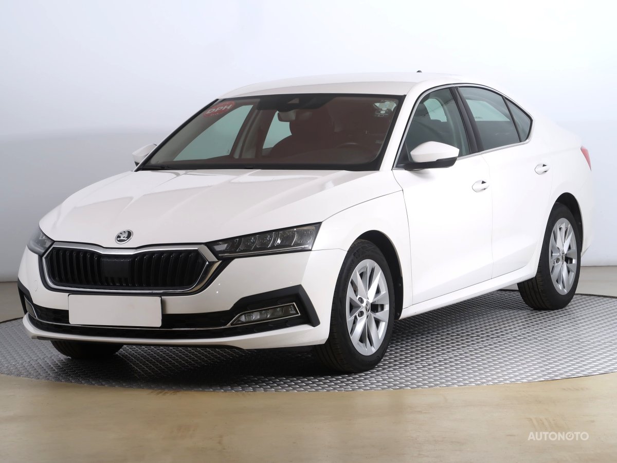 Škoda Octavia, 2021 - pohled č. 3
