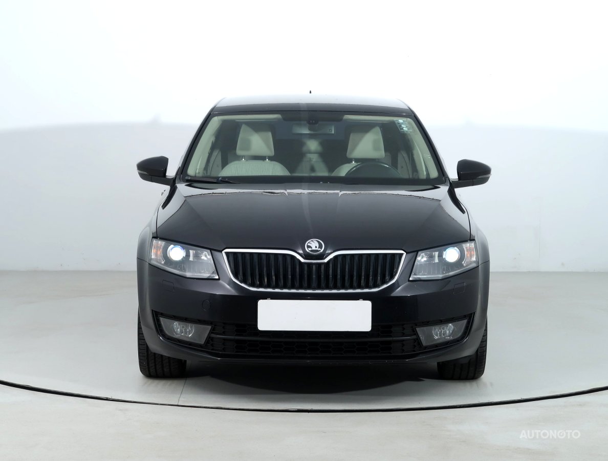 Škoda Octavia, 2013 - pohled č. 2