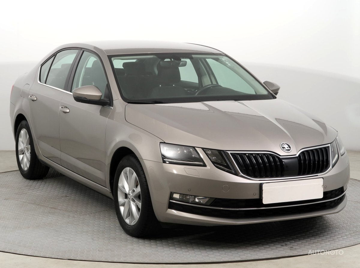Škoda Octavia, 2019 - celkový pohled
