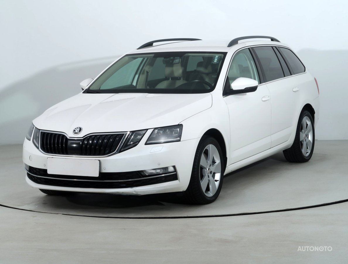 Škoda Octavia, 2018 - pohled č. 3