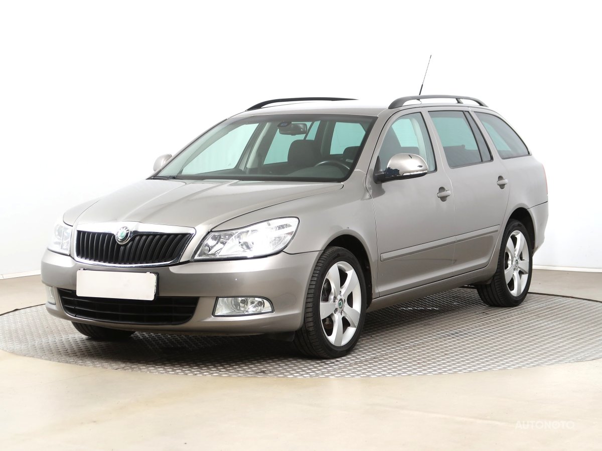 Škoda Octavia, 2008 - pohled č. 3