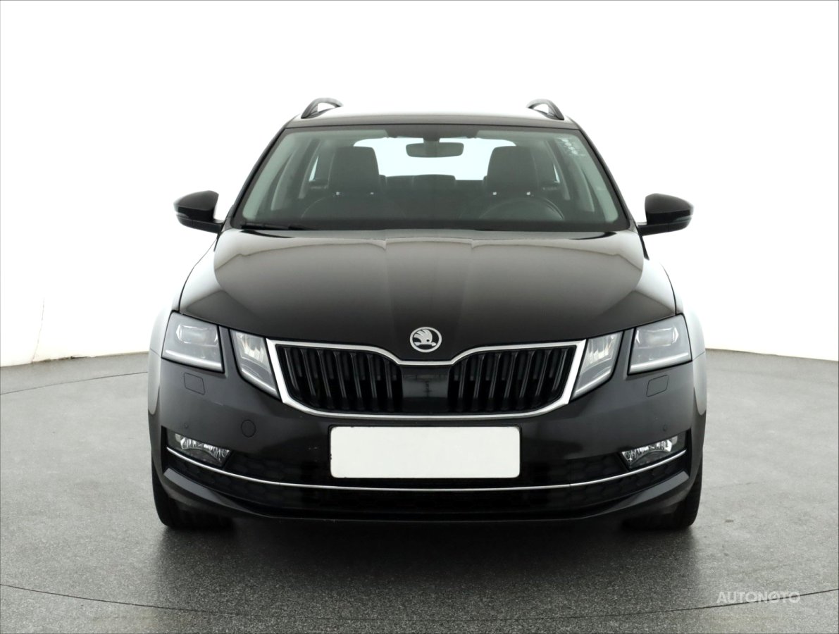 Škoda Octavia, 2020 - pohled č. 2